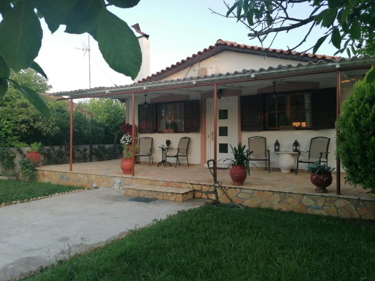 Tota'S Family House, 4 Min Walk To The Beach Levendokhorion Exterior photo